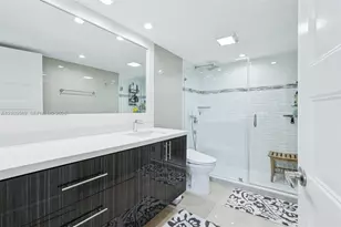 20379 W Country Club Dr, Aventura, FL 33180 - Photo 19