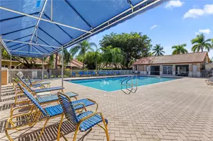9705 Malvern Dr, Tamarac, FL 33321 - Photo 29