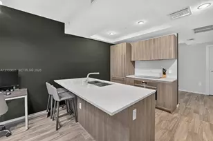 801 S Miami Ave, Miami, FL 33130 - Photo 15