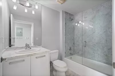 244 Biscayne Blvd #4308, Miami, FL 33132 - Photo 37