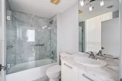 244 Biscayne Blvd #4308, Miami, FL 33132 - Photo 33