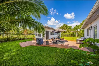 910 NE 81st St #910, Miami, FL 33138 - Photo 5