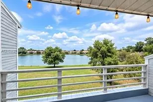 3445 NW 44th St, Oakland Park, FL 33309 - Photo 9