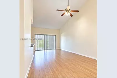 3445 NW 44th St #201, Oakland Park, FL 33309 - Photo 3