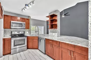 3417 NW 44th St, Oakland Park, FL 33309 - Photo 13