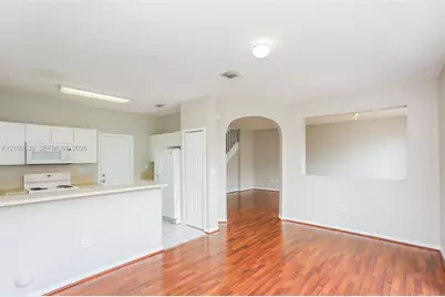 13866 SW 274th Ter, Homestead, FL 33032 - Photo 5