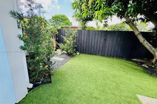 3980 N 67th Ave, Hollywood, FL 33024 - Photo 27