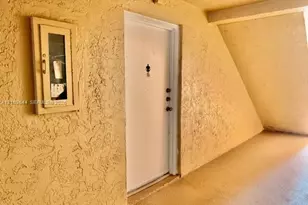 10836 N Kendall Dr, Miami, FL 33176 - Photo 3