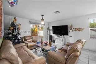 2533 Timber Forest Dr, West Palm Beach, FL 33415 - Photo 13