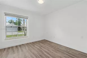 15251 Wilshire Way, Pembroke Pines, FL 33027 - Photo 19