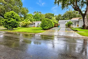 931 NE 130th St, North Miami, FL 33161 - Photo 7