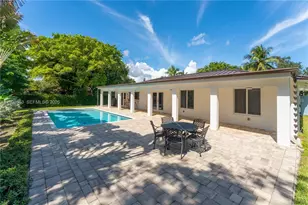 8600 SW 181st St, Palmetto Bay, FL 33157 - Photo 9