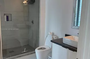 888 Biscayne Blvd, Miami, FL 33132 - Photo 27