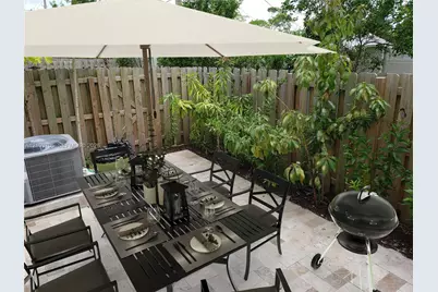 20610 NE 2nd Ct, Miami, FL 33179 - Photo 7
