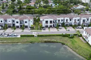 20610 NE 2nd Ct, Miami, FL 33179 - Photo 21