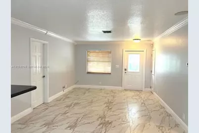 4150 SW 56th Ter, Davie, FL 33314 - Photo 7
