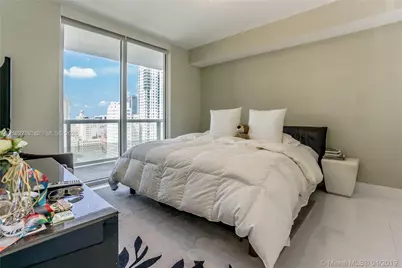 50 Biscayne Blvd #1807, Miami, FL 33132 - Photo 5