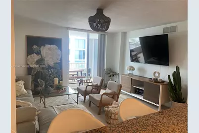 170 SE 14th St #1908, Miami, FL 33131 - Photo 5