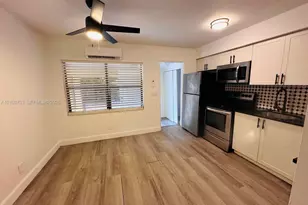 2036 NE 26th St, Wilton Manors, FL 33305 - Photo 1