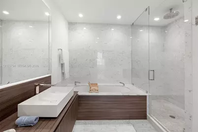 1000 Brickell Plz #PH5403, Miami, FL 33131 - Photo 29