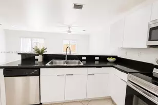 324 NE 3rd St, Hallandale Beach, FL 33009 - Photo 3