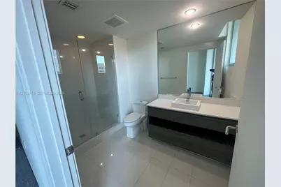 1100 S Miami Ave #1004, Miami, FL 33130 - Photo 29