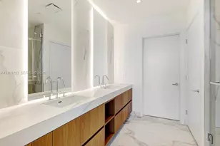 1400 Biscayne Blvd, Miami, FL 33132 - Photo 27