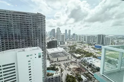 1900 N Bayshore Dr #4211, Miami, FL 33132 - Photo 13