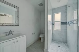 1875 NW 134th St, Miami, FL 33167 - Photo 11