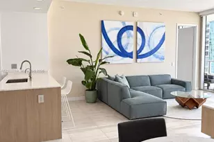 1300 Brickell Bay Dr, Miami, FL 33131 - Photo 7
