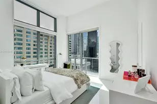 1060 Brickell Ave, Miami, FL 33131 - Photo 7
