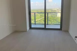 16385 Biscayne Blvd, North Miami Beach, FL 33160 - Photo 7