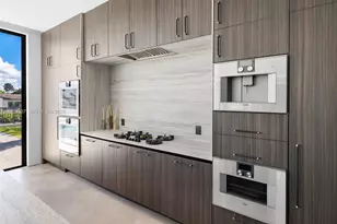 2380 NE 196th St, Miami, FL 33180 - Photo 21