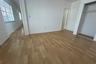 1360 Collins Ave, Miami Beach, FL 33139 - Photo 11
