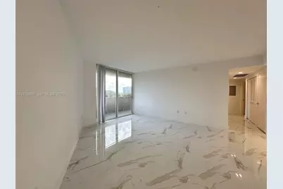 19501 W Country Club Dr #406, Aventura, FL 33180 - Photo 3