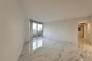 19501 W Country Club Dr, Aventura, FL 33180 - Photo 3
