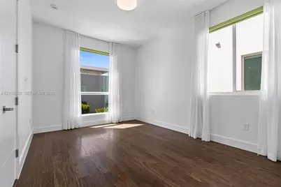 10431 NW 68th Ter, Doral, FL 33178 - Photo 37