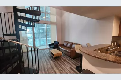 300 S Biscayne Blvd #L-808, Miami, FL 33131 - Photo 11