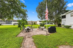 86 Andover D, West Palm Beach, FL 33417 - Photo 15