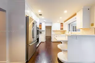 11531 NW 27th Ct, Plantation, FL 33323 - Photo 13