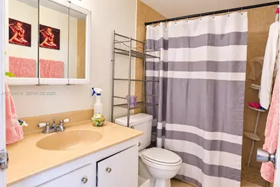 11335 SW 71st Ln, Miami, FL 33173 - Photo 19