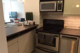 1345 Lincoln Rd, Miami Beach, FL 33139 - Photo 9
