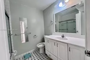 3302 Farragut St, Hollywood, FL 33021 - Photo 9