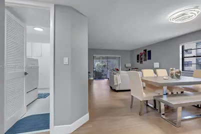 4955 E Sabal Palm Blvd #111, Tamarac, FL 33319 - Photo 5