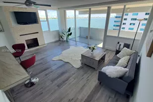 7545 E Treasure Dr, North Bay Village, FL 33141 - Photo 45