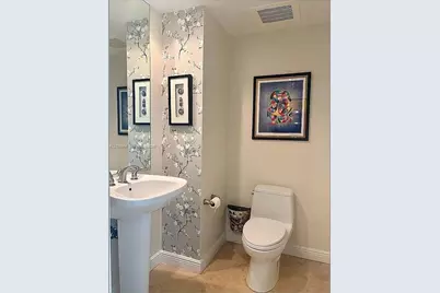 1755 E Hallandale Beach Blvd #601E, Hallandale Beach, FL 33009 - Photo 7