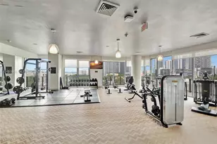 121 NE 34th St, Miami, FL 33137 - Photo 59
