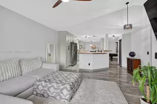 1605 SW 158th Ave, Pembroke Pines, FL 33027 - Photo 17