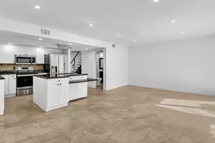 3776 NE 166th St, North Miami Beach, FL 33160 - Photo 17