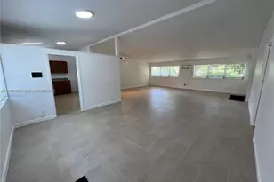 1431 NE 202nd St, Miami, FL 33179 - Photo 7